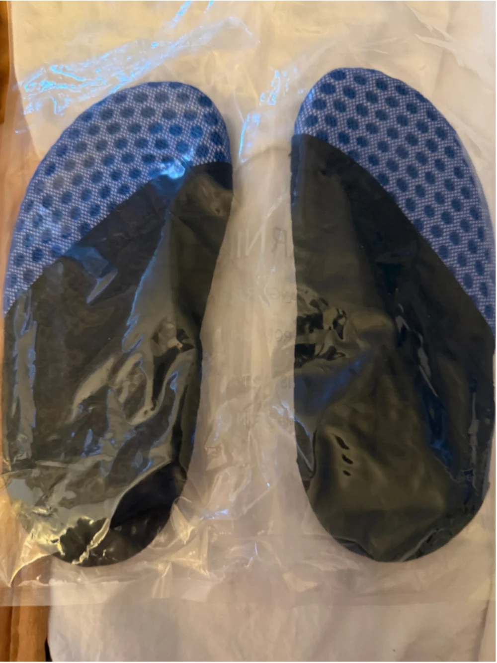 NEW Kids Summer Athletic Water Shoes Aqua Socks Beach 11-1.5